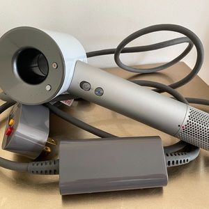 Dyson Hair Dryer (like new!)